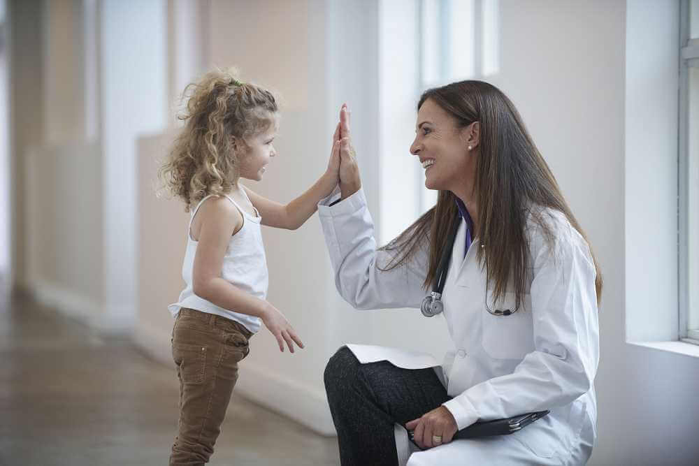¿Qué cubre un seguro de salud para niños?