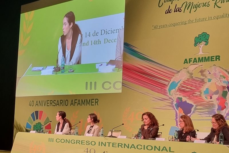 La Dra. Sara Mayero participa en una mesa sobre liderazgo femenino en el III Congreso Internacional de la Asociación de Mujeres del Medio Rural 